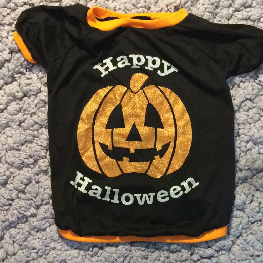 ⭐️Dog Halloween tee⭐️
